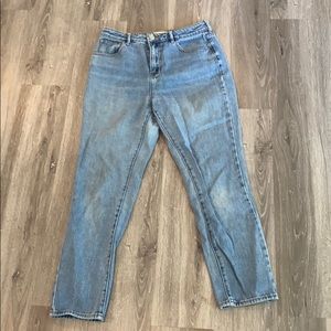 Mom jeans